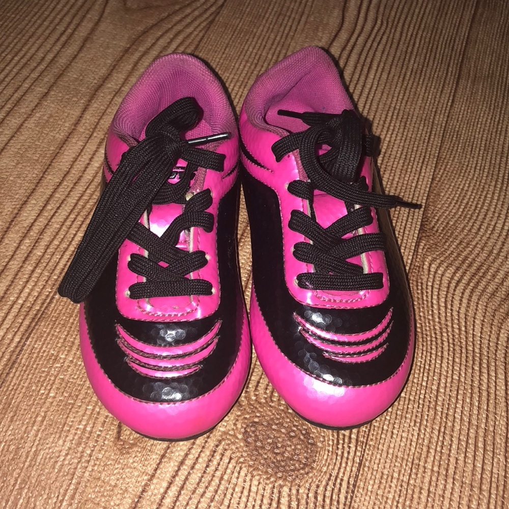 Vizari Hot Pink n Black Toddler Soccer Shoes